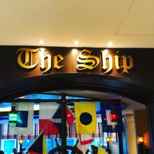 オーチャードのオススメランチ　ショーセンターのレストラン　The Ship